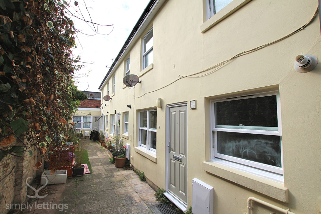 Shirley Mews, Shirley Street, Hove, East Sussex, BN3 3WJ
